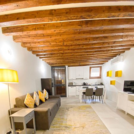 Isa Lovely Home In Венеция Экстерьер фото